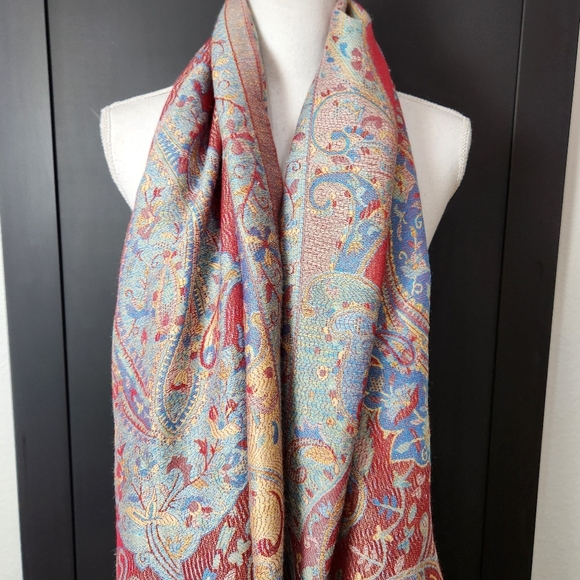 PASHMINA PAISLEY SCARF WITH FRINGE - Picture 2 of 9